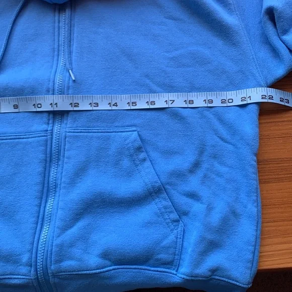 2/$15 Sanrio Cinnamoroll Daisy blue hoodie - Picture 8 of 10